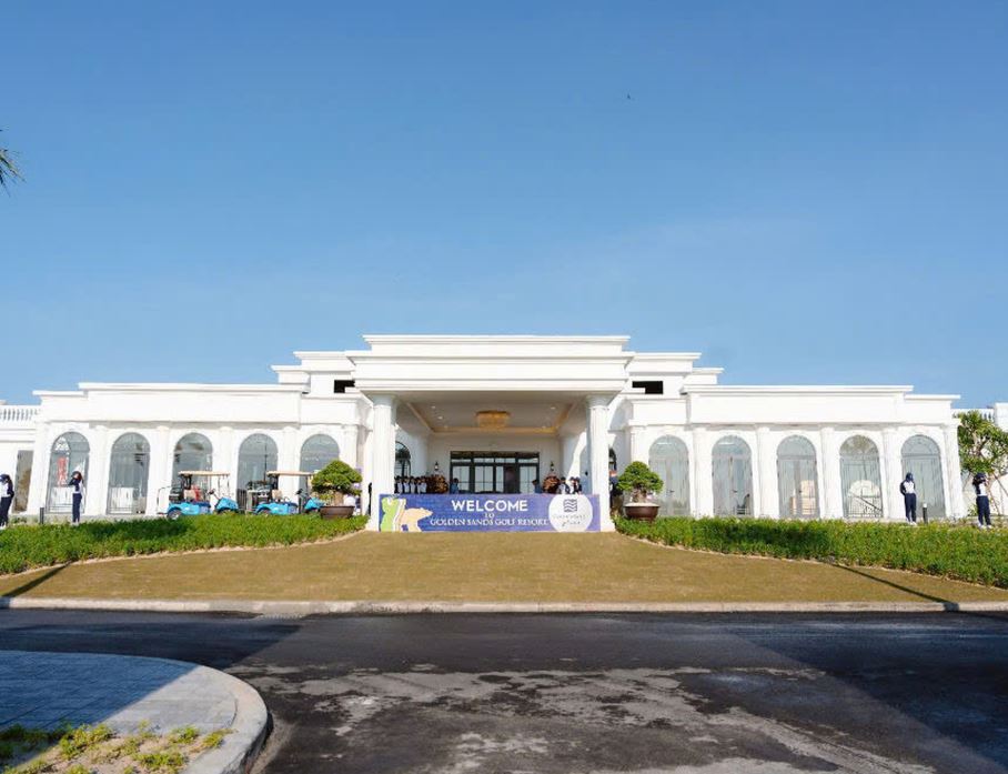 Golden Sands Golf Resort