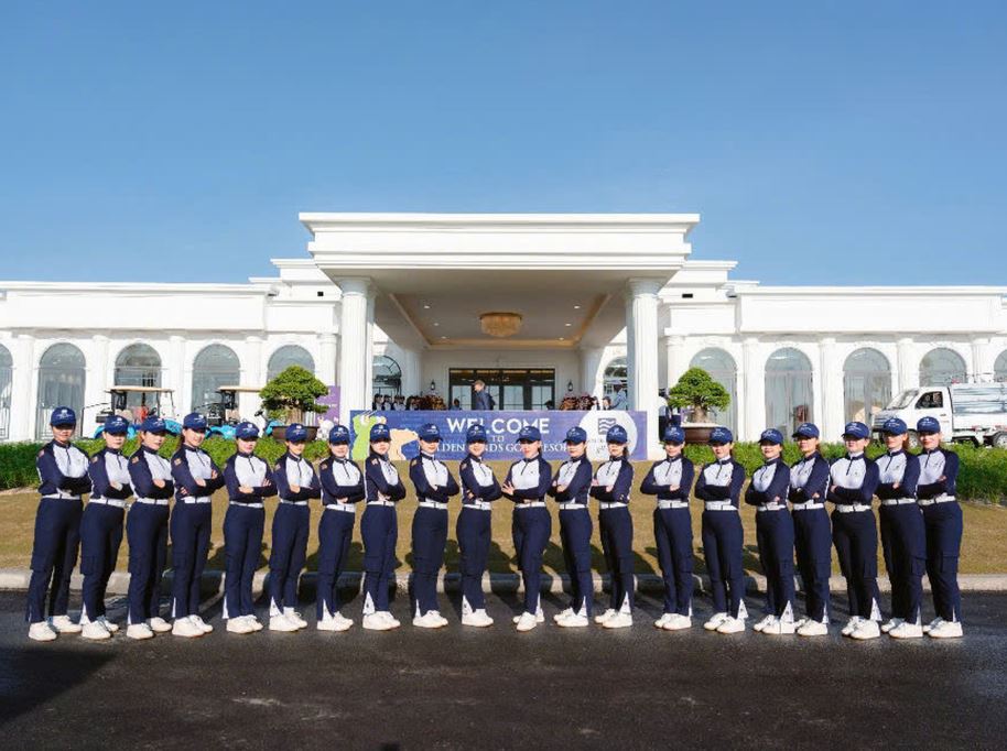 Golden Sands Golf Resort