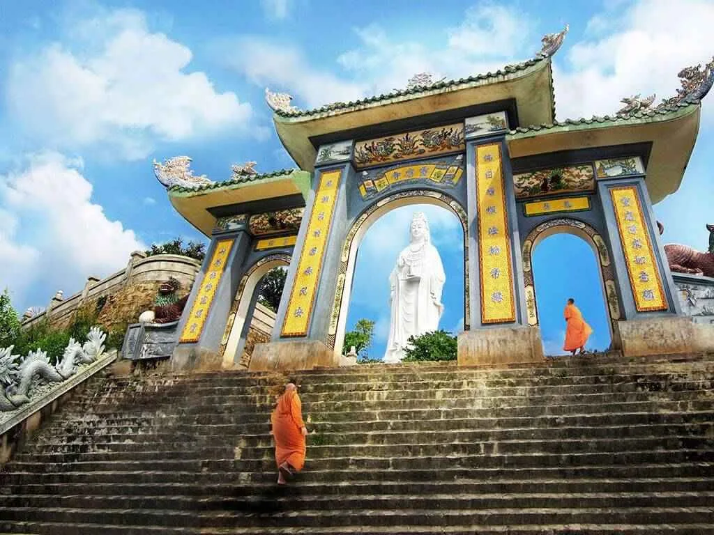 Linh Ung Temple